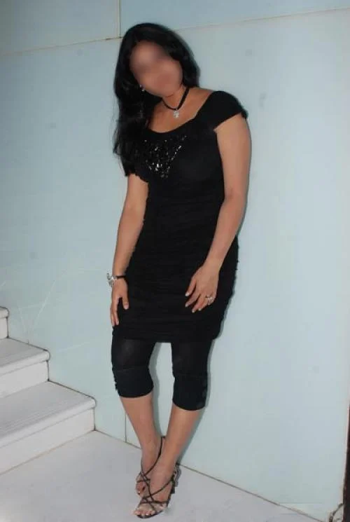 Call Girls Reis Magos